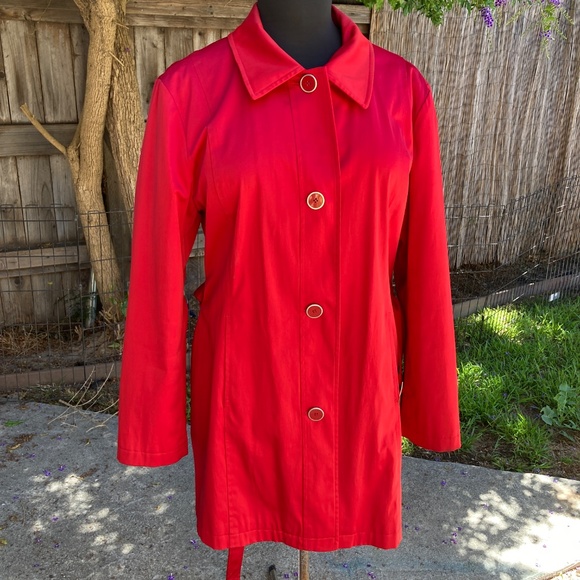 Large Red Satin Finish Trench Coat by Weatherproof - Picture 4 of 12